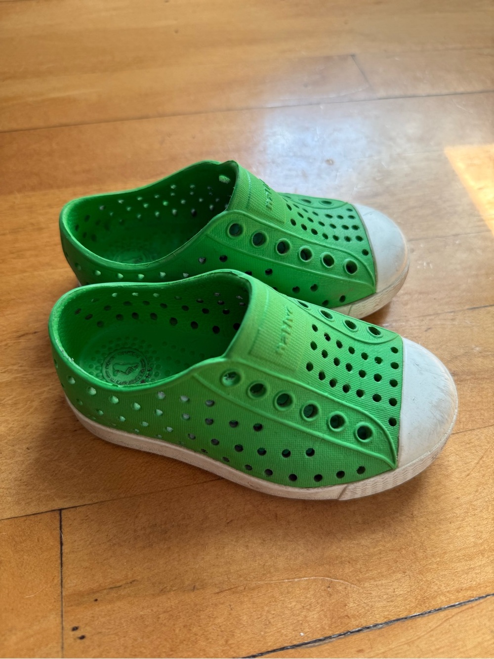 Native Kids Shoes | Size C6 (Toddler 6)